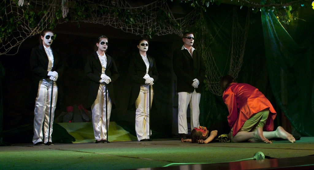 A Kegyelet Egylet keselyűi